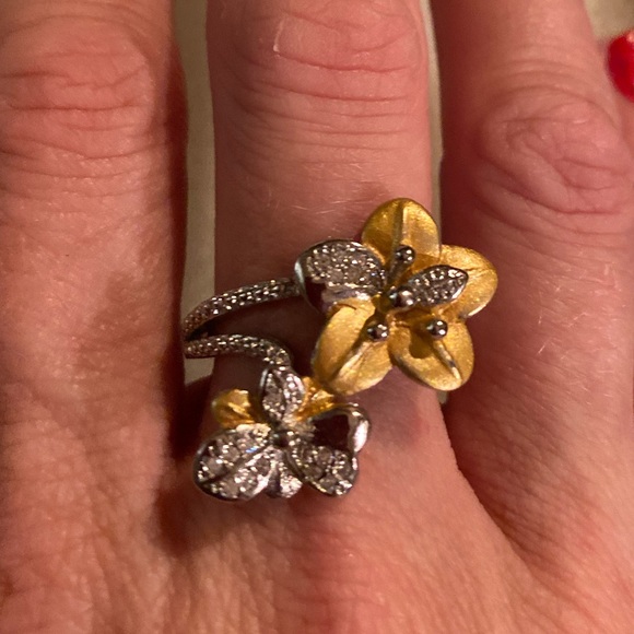 Sparkling Diamond Jewelry Jewelry - Exquisite Woman’s 925 sterling Silver two tone